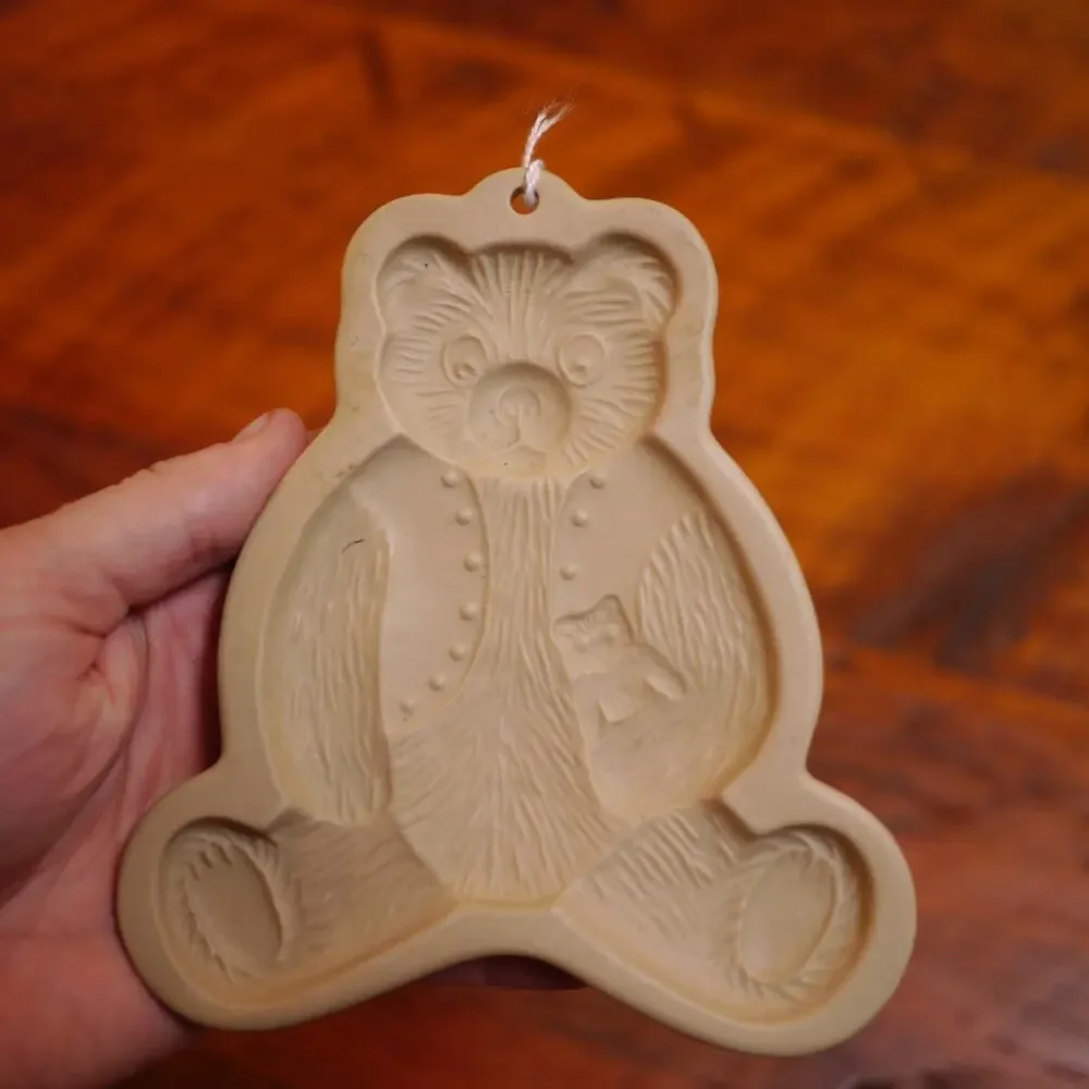Hill Design BROWN BAG COOKIE ART 21984 Decorative Teddy Bear Molds